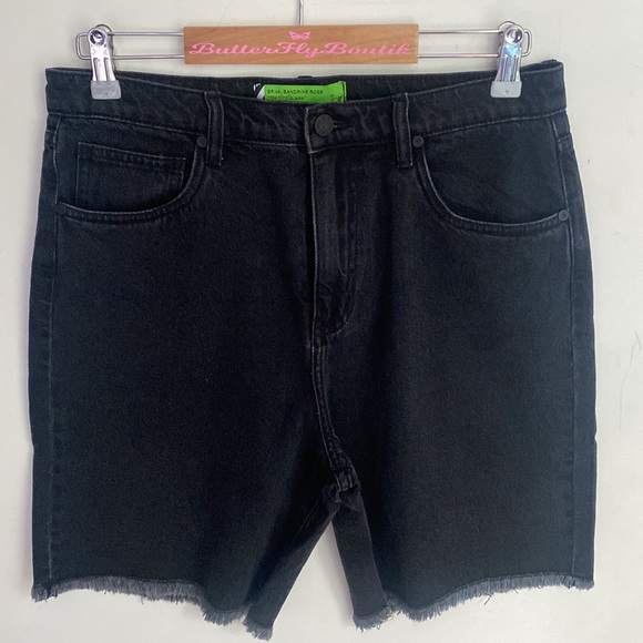 (A55) Sandrine Rose Black Short Shorts, Size 30, NWT - Picture 6 of 15